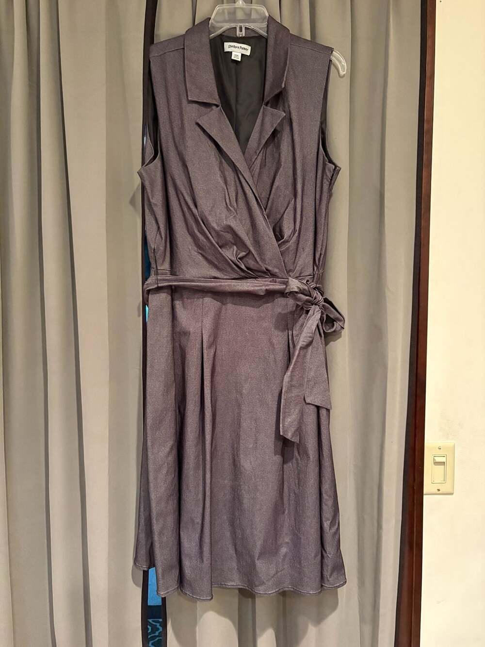 Shelby & Palmer Sleeveless Belted Wrap Dress Size 18W Grey